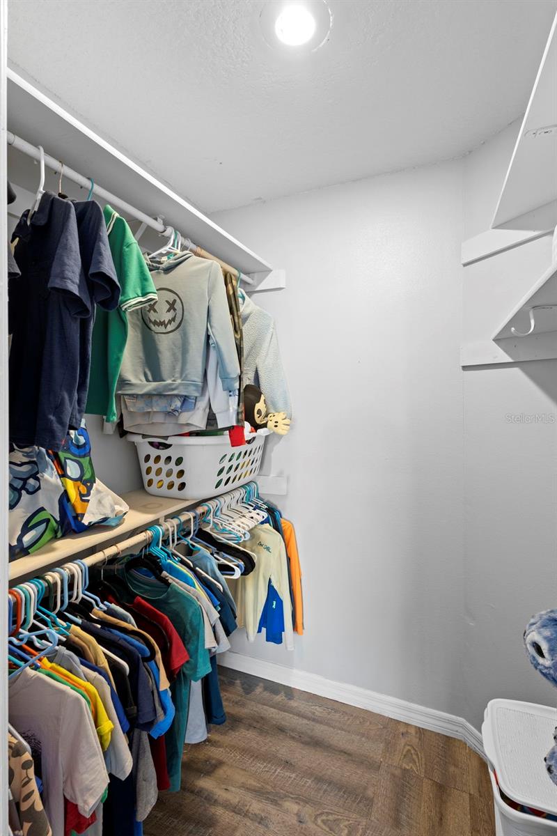 Image 38 of 47 For 1899 Bonkirk Drive