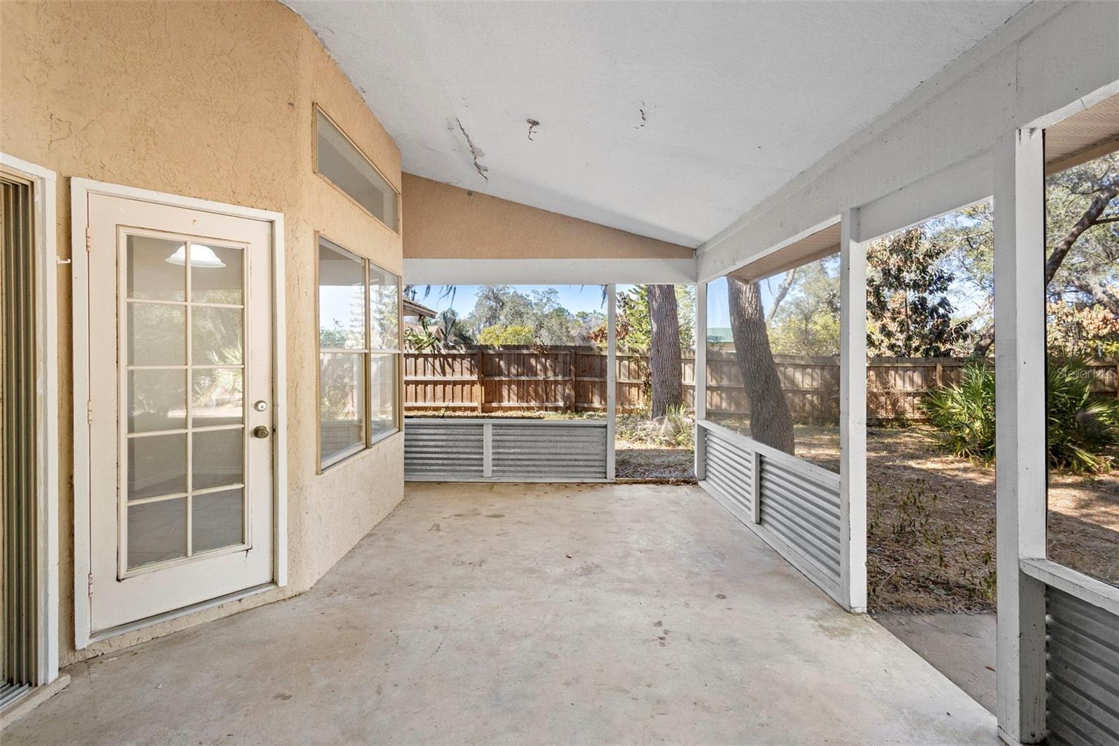 Image 43 of 47 For 1899 Bonkirk Drive