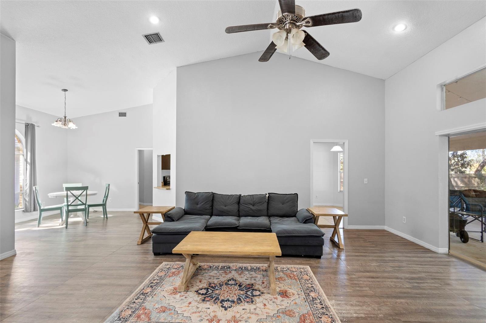 Image 9 of 47 For 1899 Bonkirk Drive