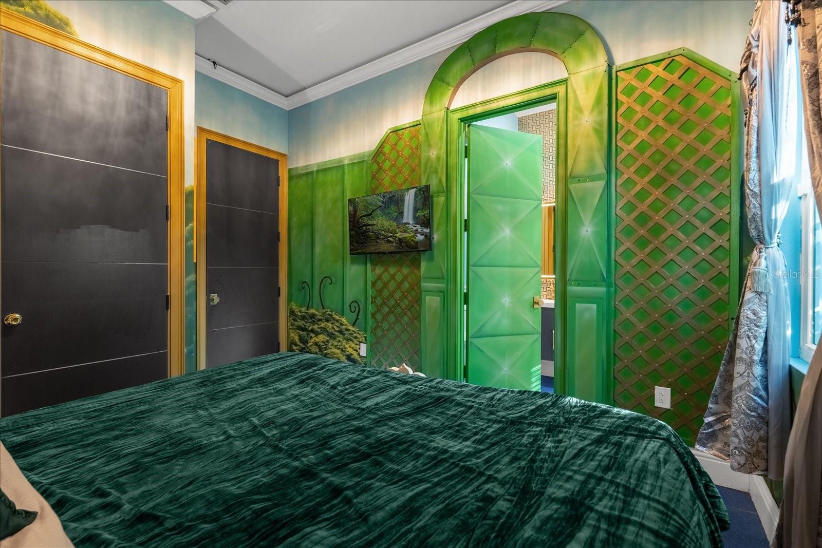 Image 29 of 100 For 1021 Fantasy Drive