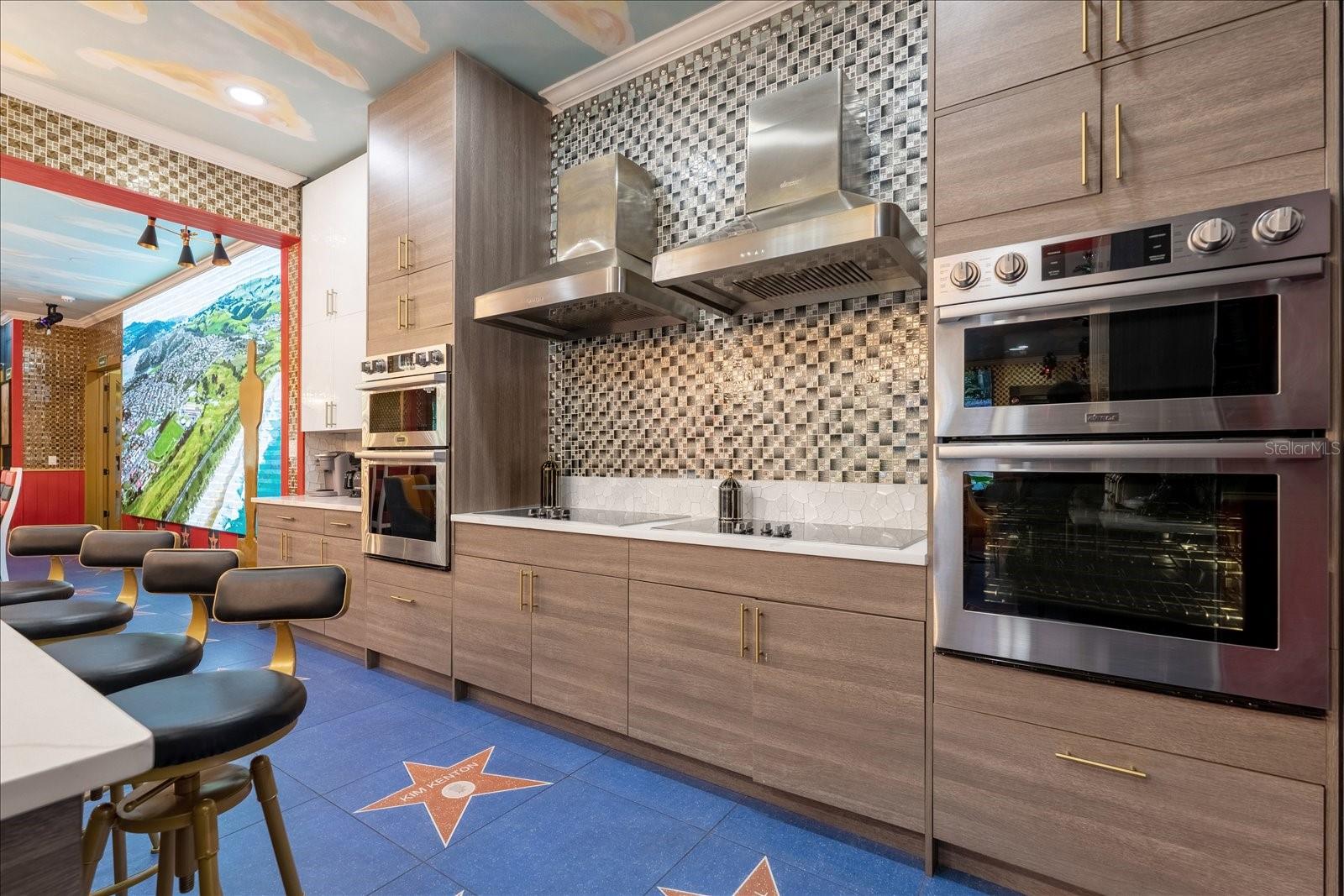 Image 49 of 100 For 1021 Fantasy Drive