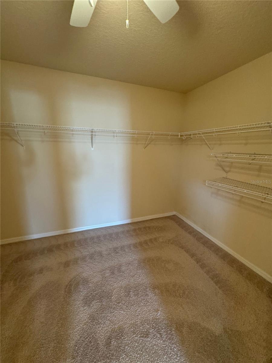 Image 32 of 40 For 9761 Lake District Lane