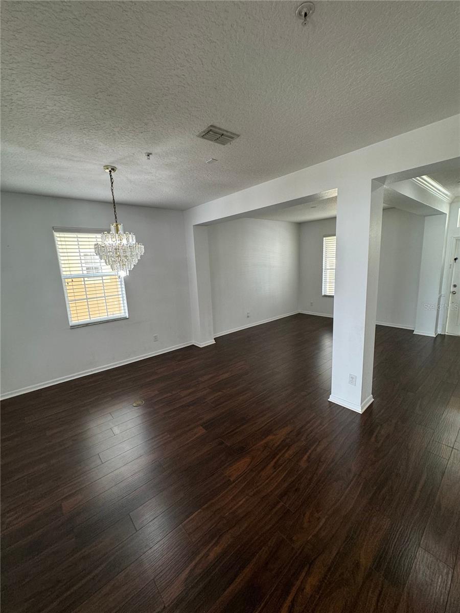 Image 8 of 40 For 9761 Lake District Lane