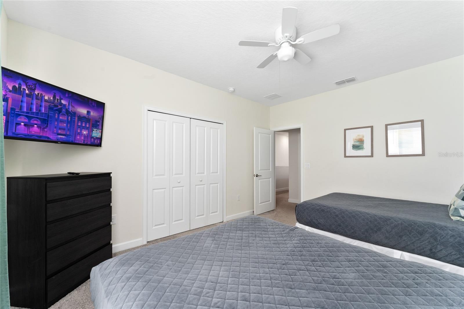 Image 16 of 33 For 2734 Bookmark Drive