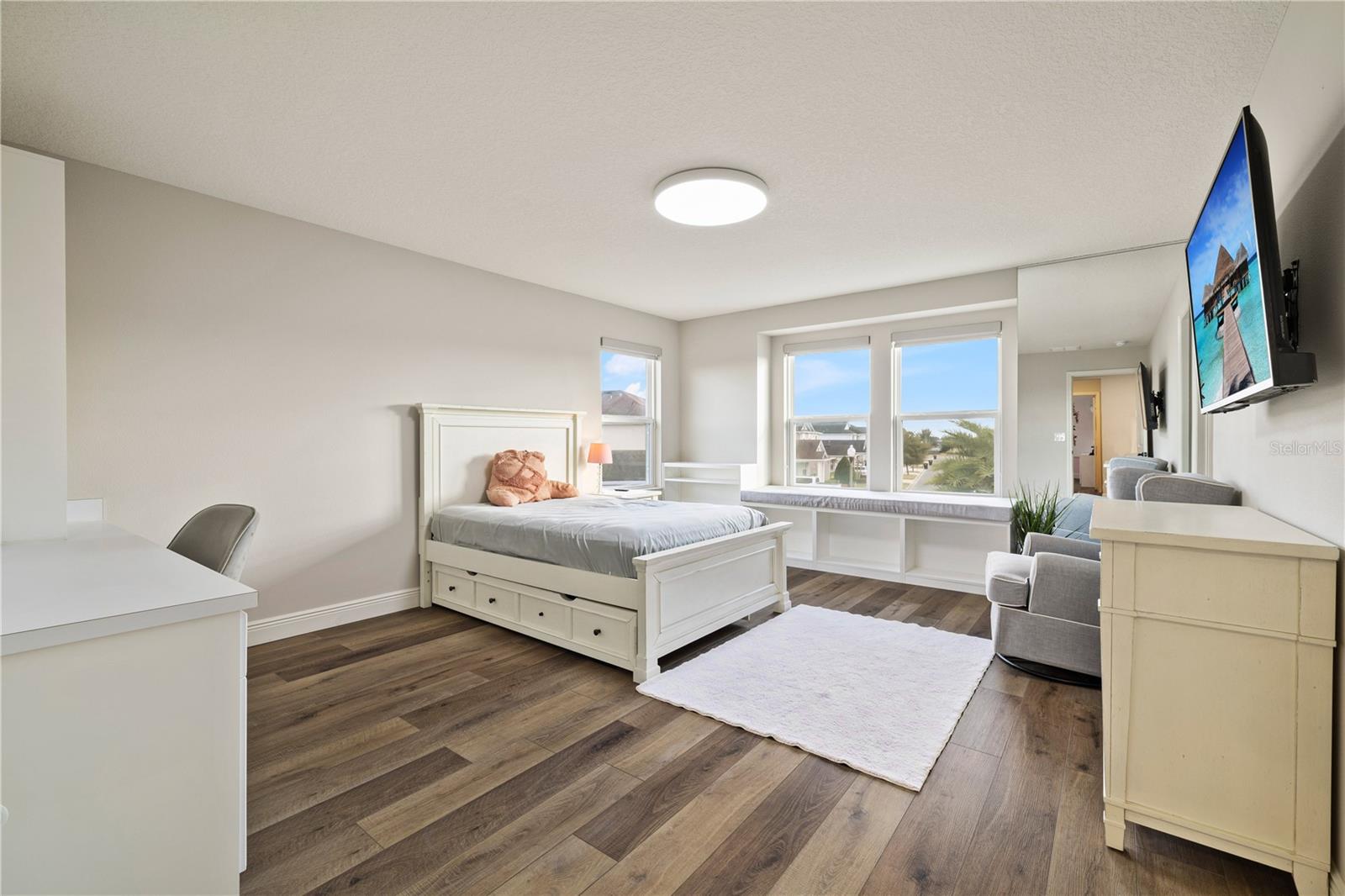 Image 63 of 97 For 3035 Irish Peach Drive