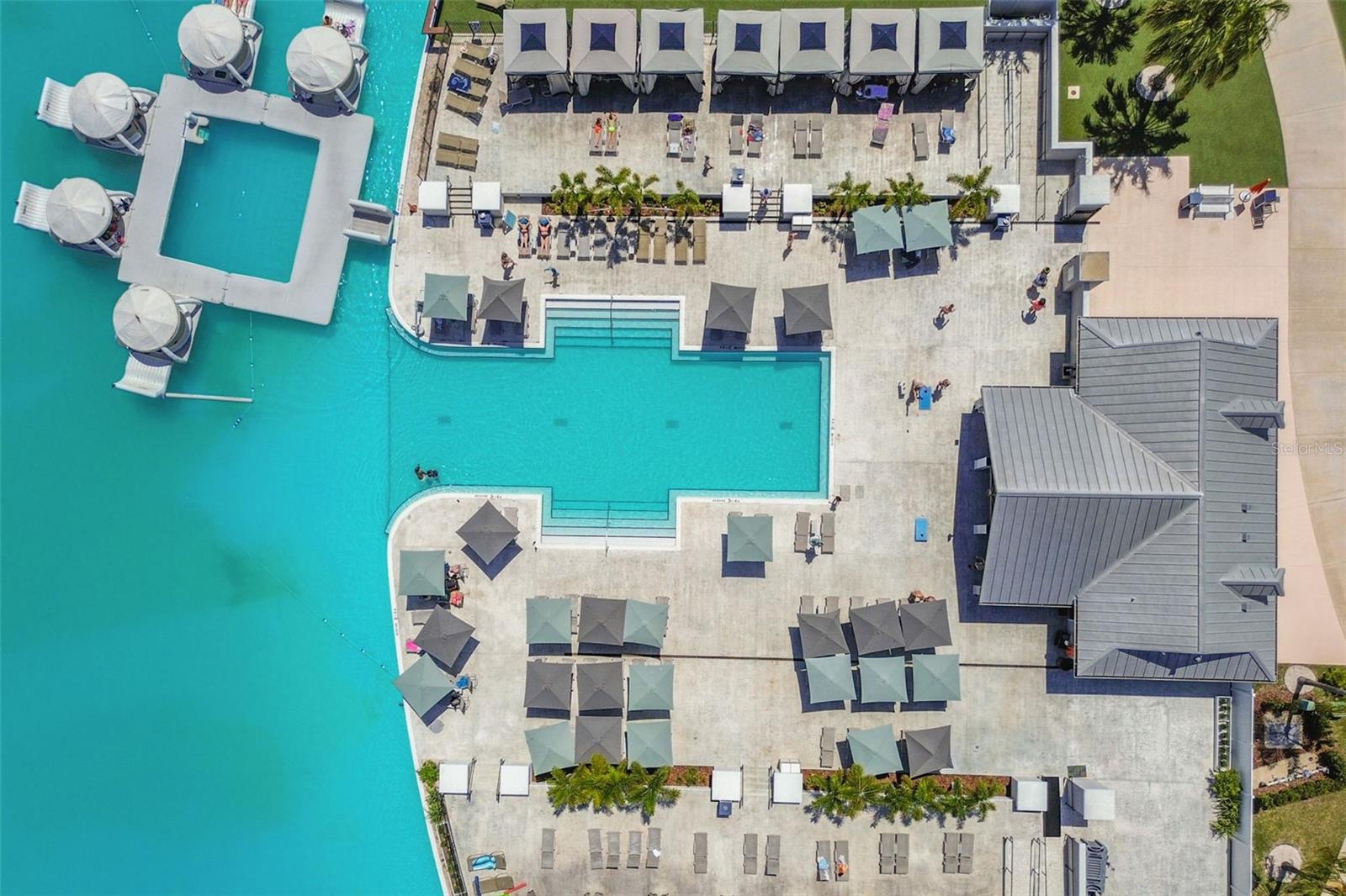 Image 31 of 40 For 9429 Crescent Ray Drive