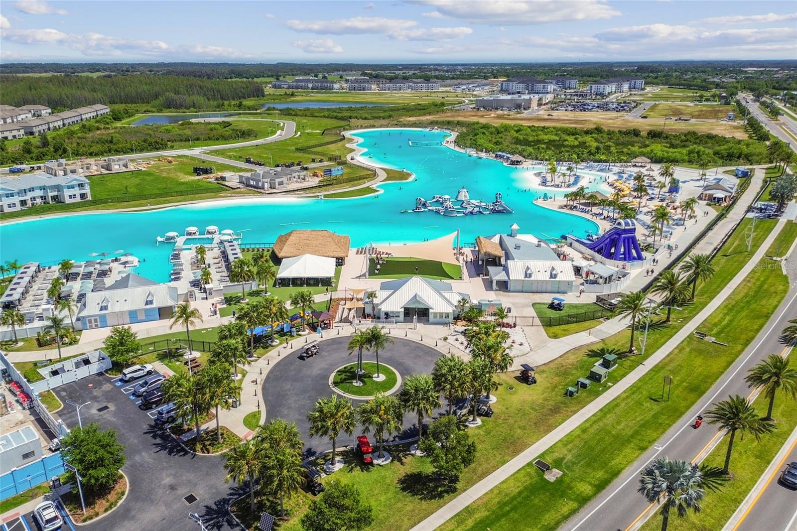 Image 35 of 40 For 9429 Crescent Ray Drive