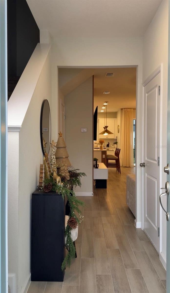 Image 2 of 16 For 14746 Outfitter St