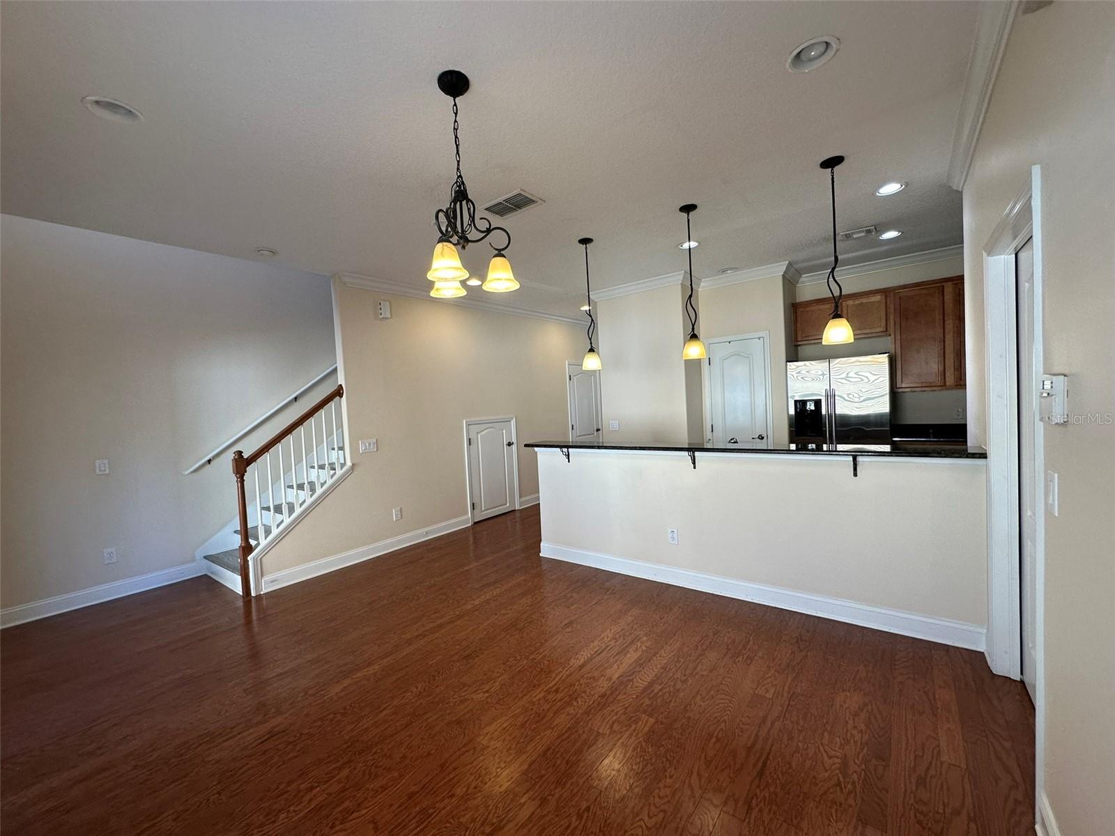 Listing photo id 14 for 1781 Indiana Avenue A