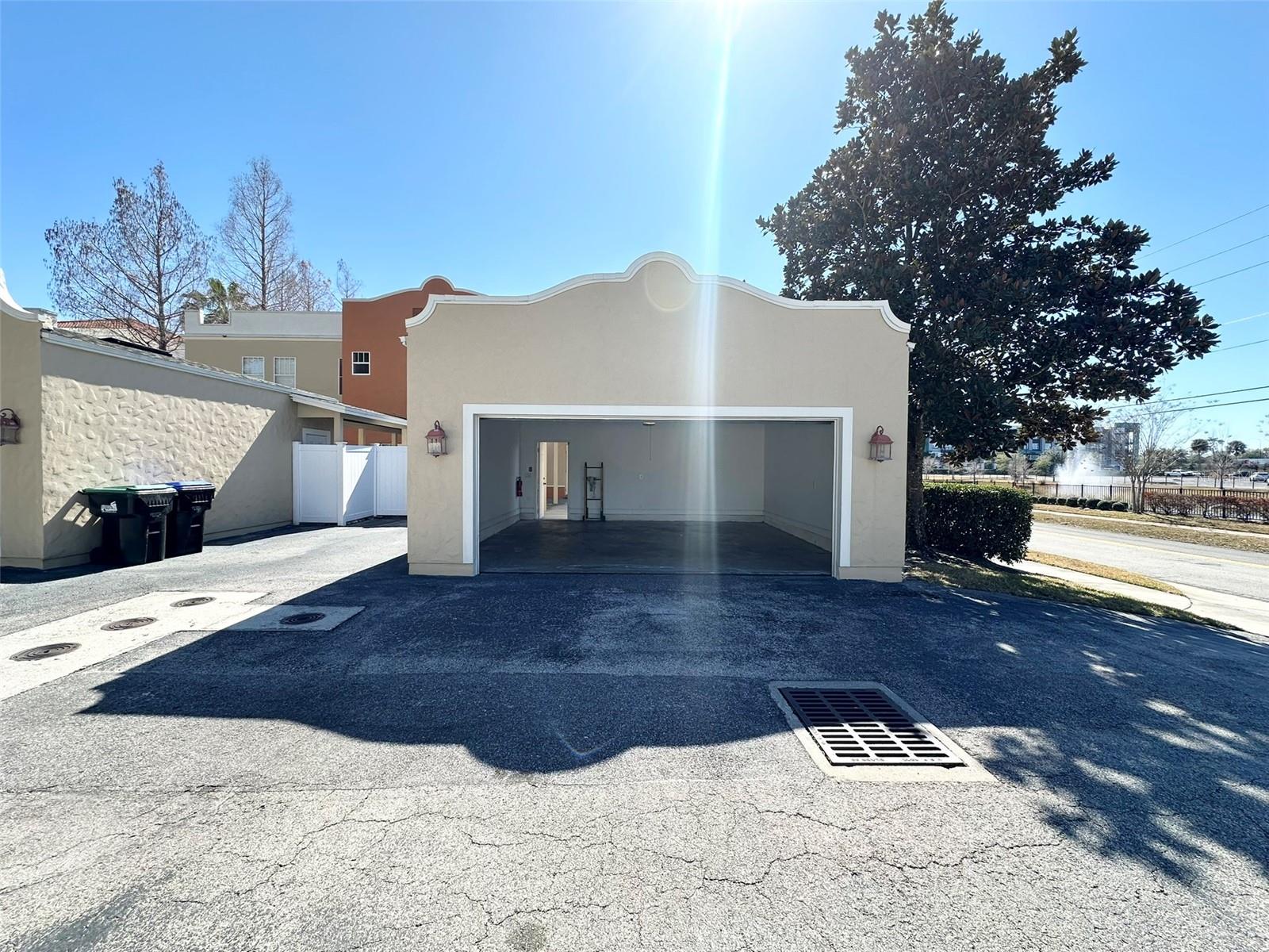 Listing photo id 45 for 1781 Indiana Avenue A