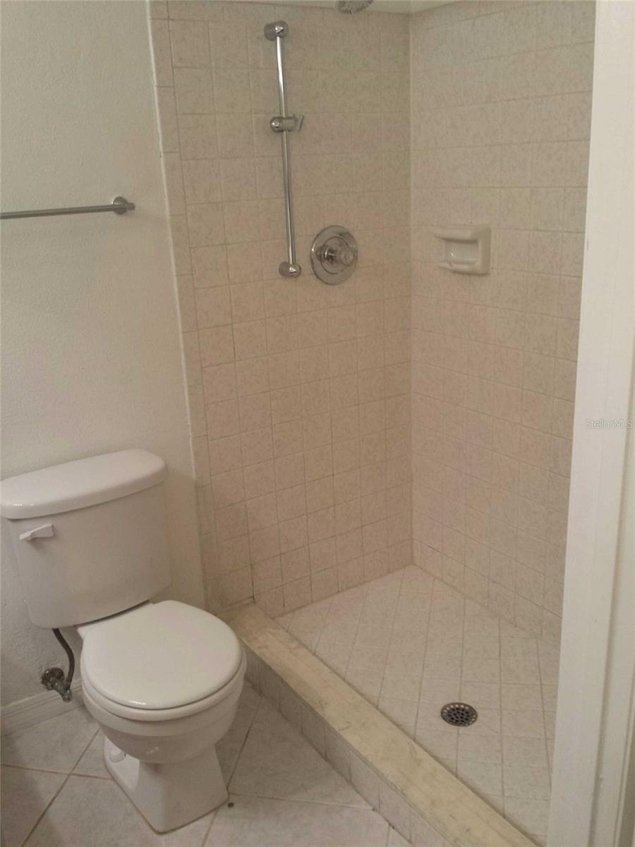 Image 8 of 14 For 612 Montego Bay Court 612