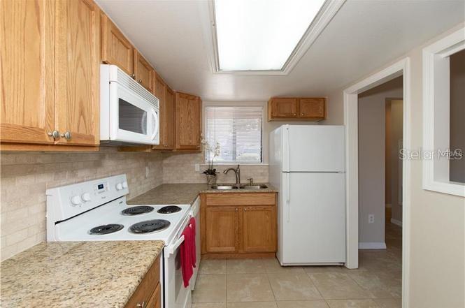 Image 2 of 12 For 612 Trinidad Court 612