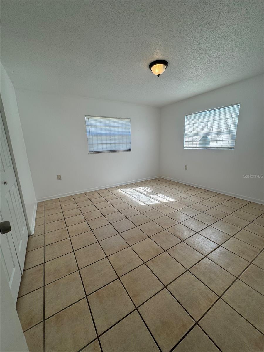 Image 12 of 16 For 4291 Clarinda Street