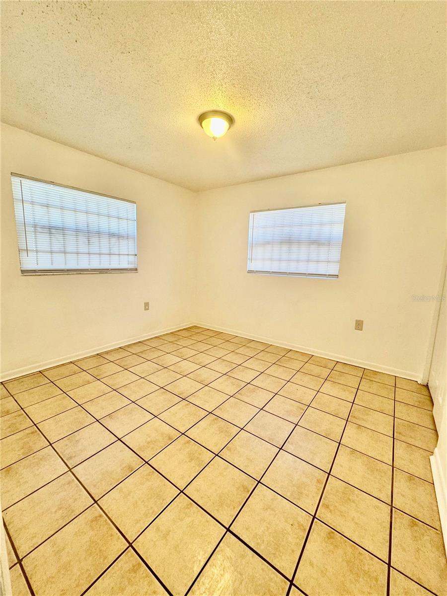 Image 13 of 16 For 4291 Clarinda Street