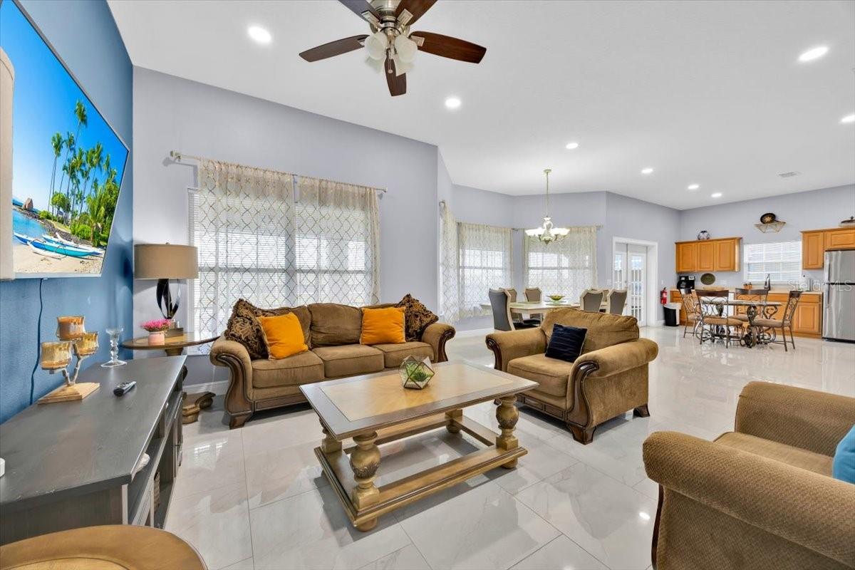 Image 9 of 43 For 210 Vista Loop