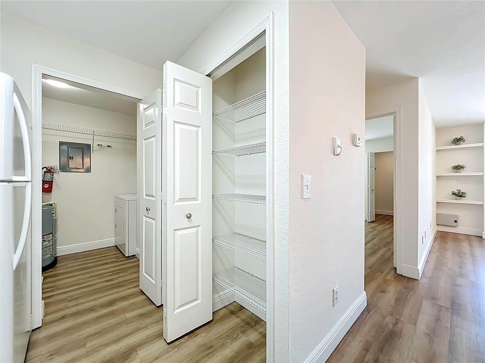 Image 15 of 56 For 7511 Seurat Street 10203