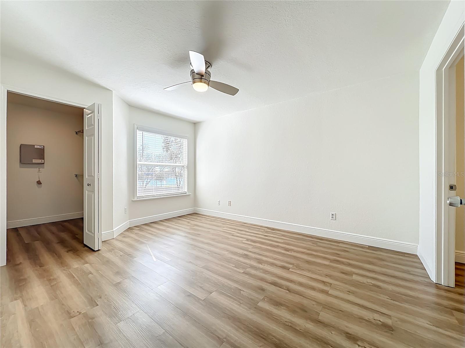 Image 17 of 56 For 7511 Seurat Street 10203