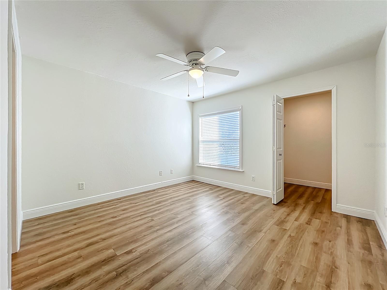 Image 24 of 56 For 7511 Seurat Street 10203