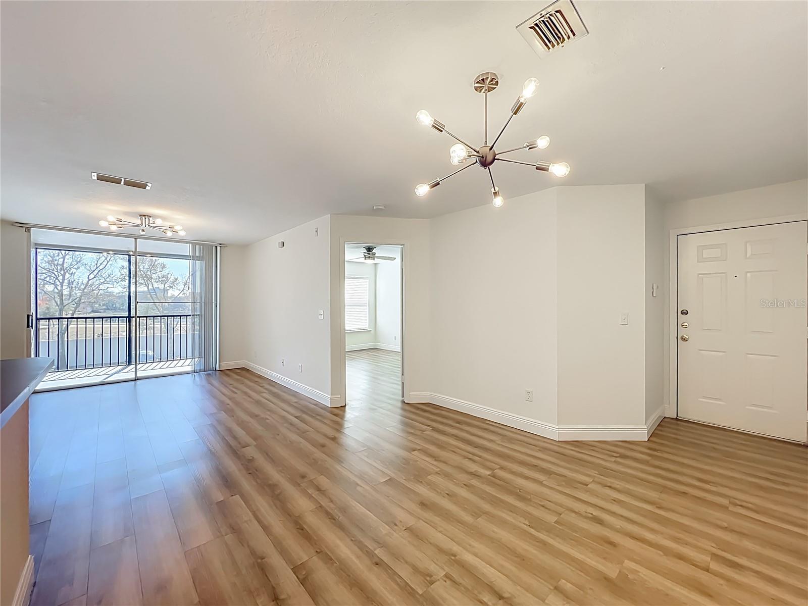 Image 5 of 56 For 7511 Seurat Street 10203