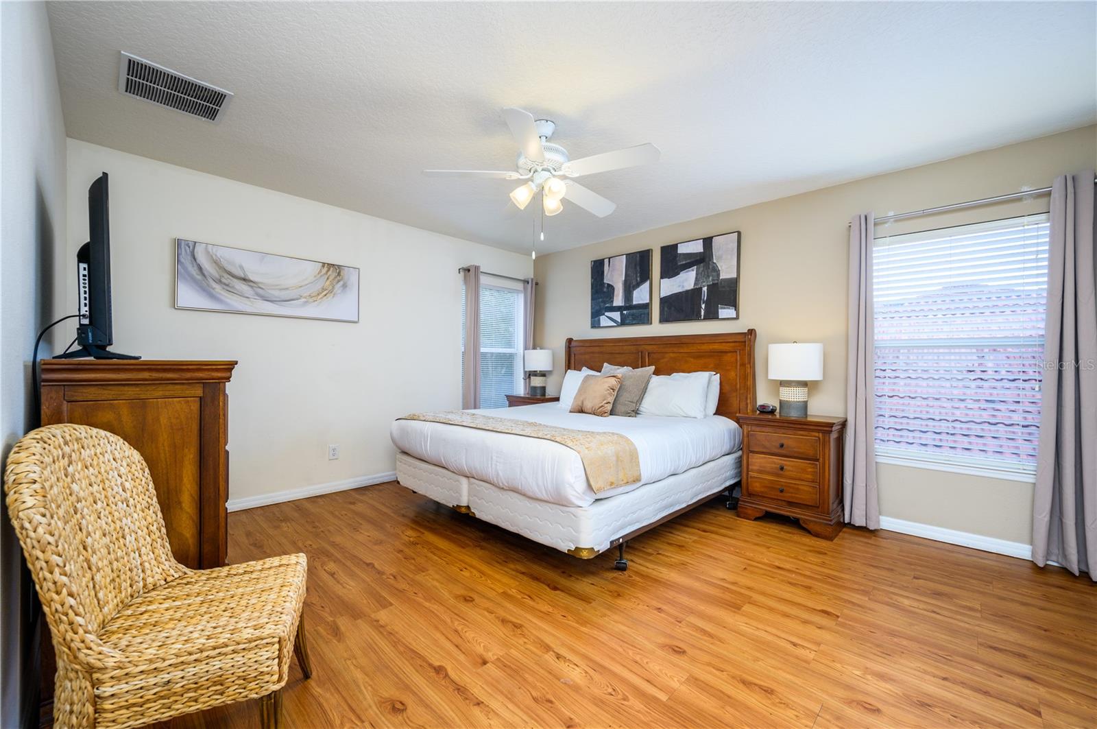 Image 26 of 59 For 1091 Marcello Boulevard