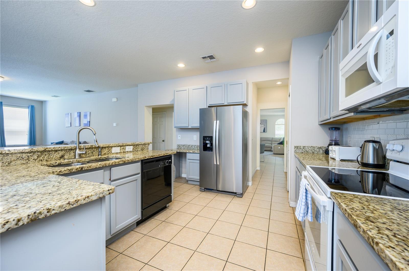 Image 37 of 59 For 1091 Marcello Boulevard