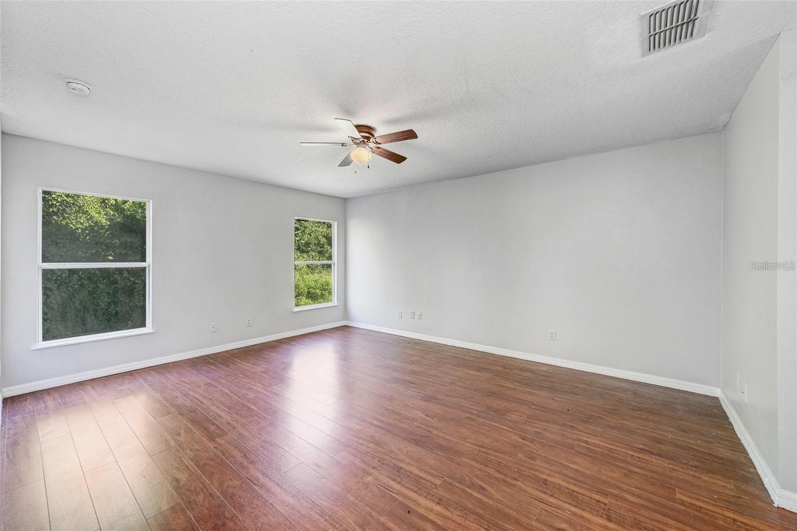 Image 8 of 17 For 4710 Ashurst Street