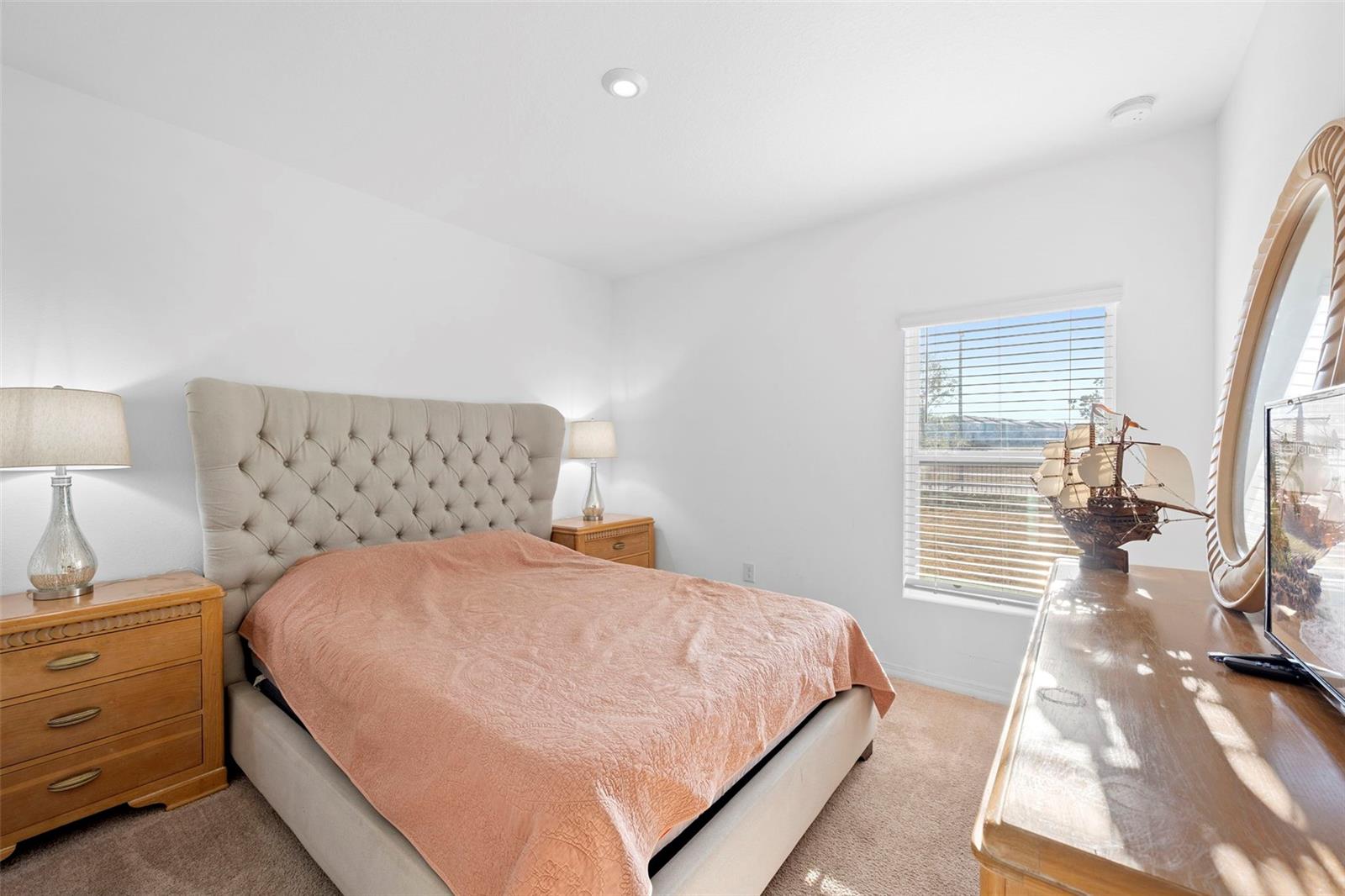 Image 25 of 41 For 5340 Tuscany Lane