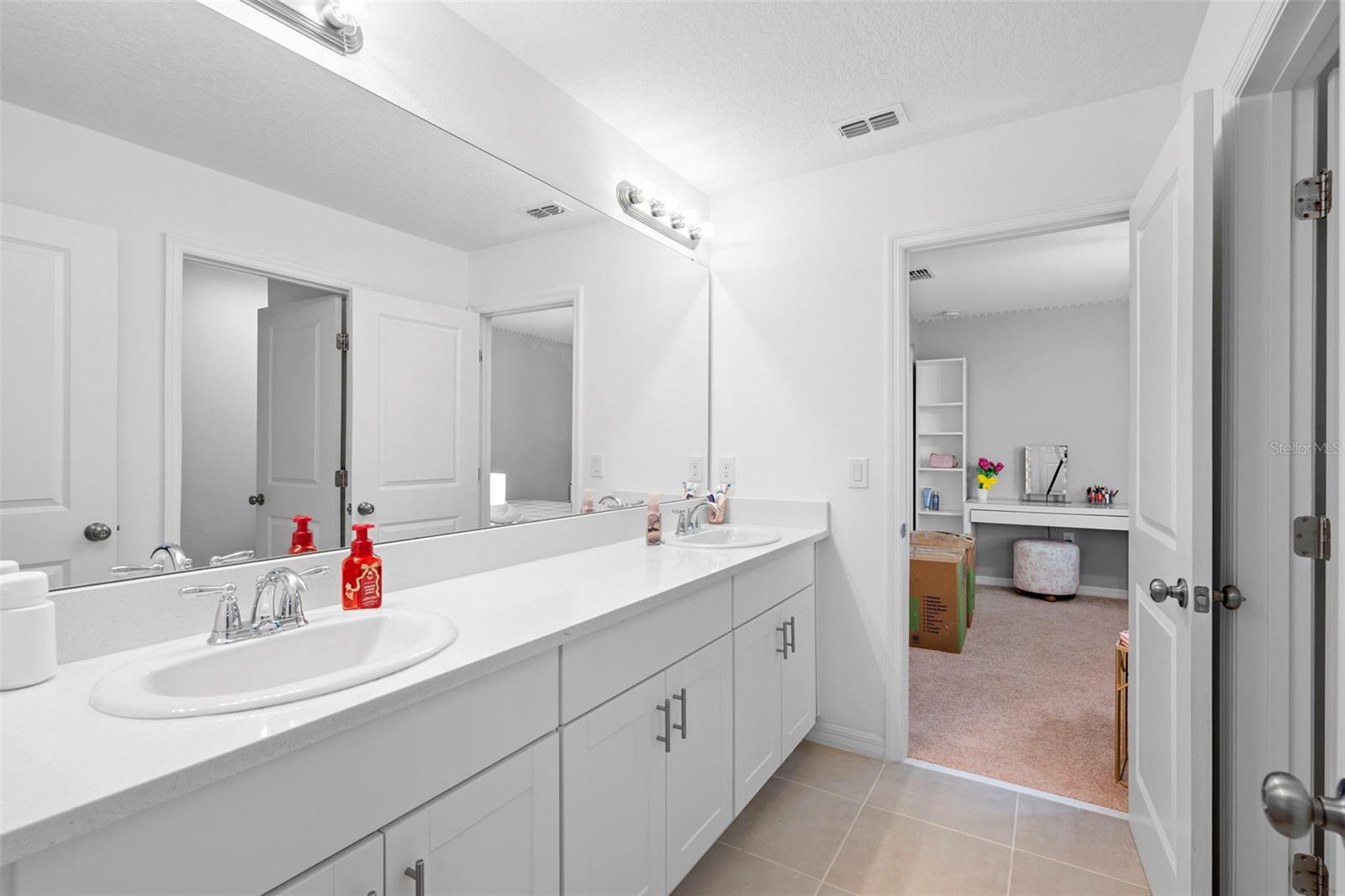 Image 32 of 41 For 5340 Tuscany Lane