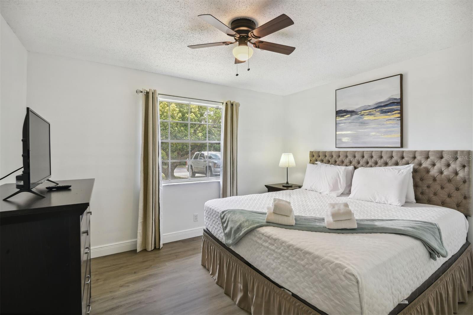 Image 14 of 31 For 811 Magnolia Street