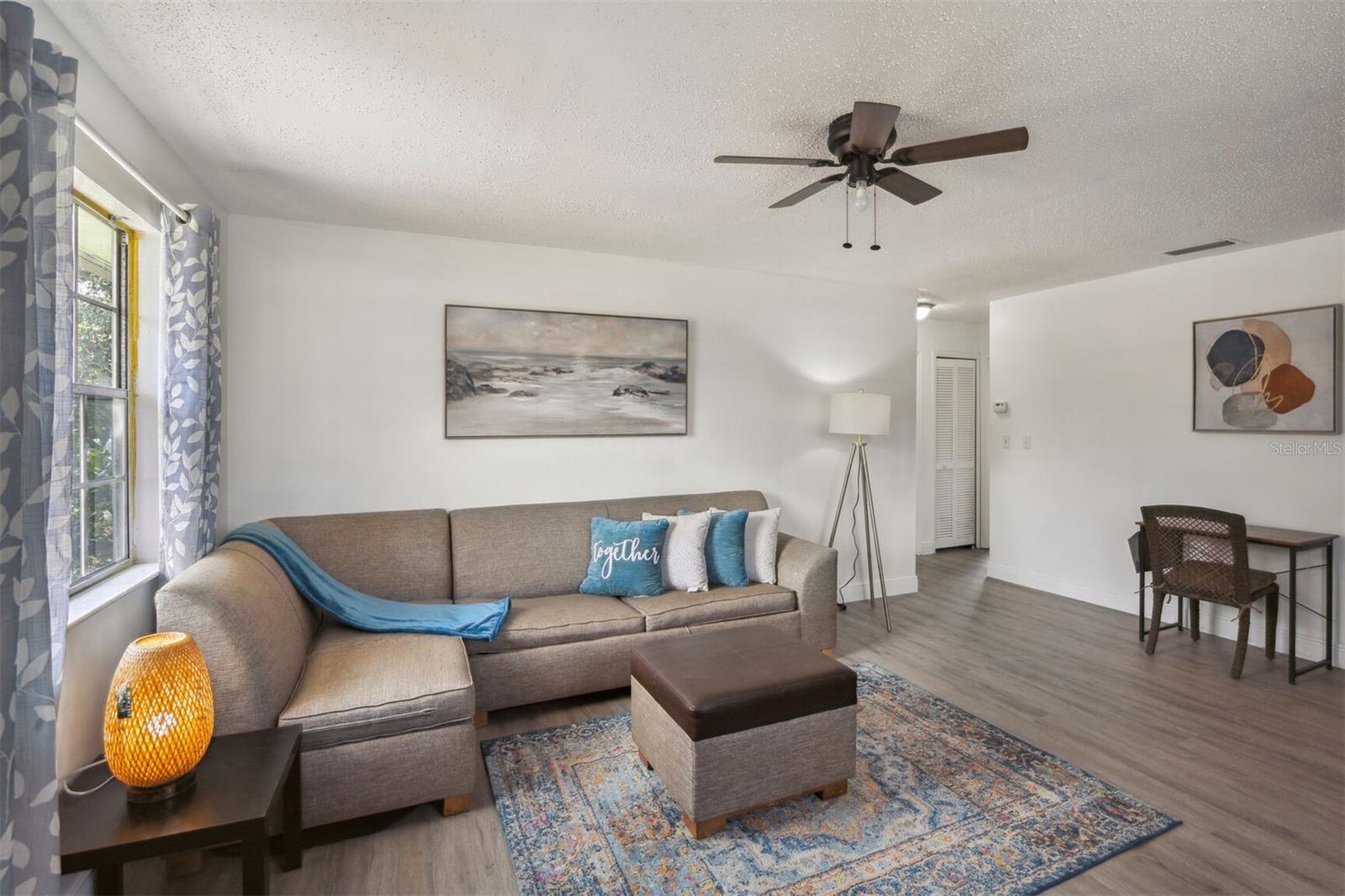 Image 6 of 31 For 811 Magnolia Street