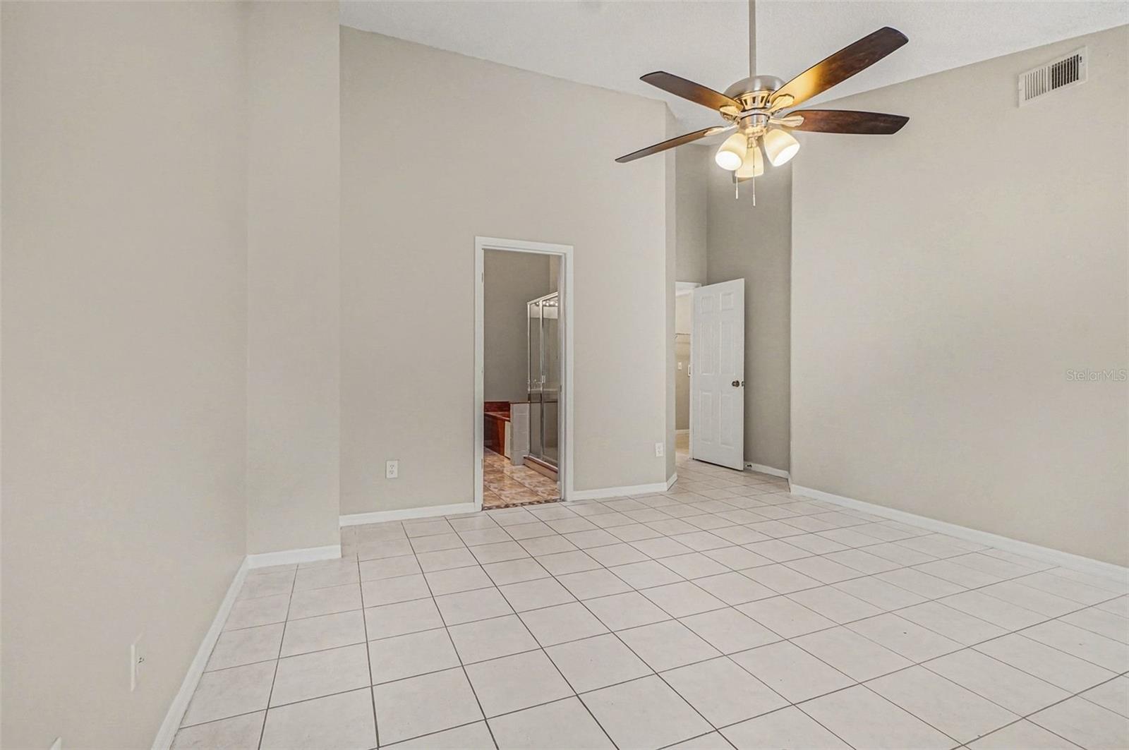 Image 14 of 25 For 12702 Maribou Circle