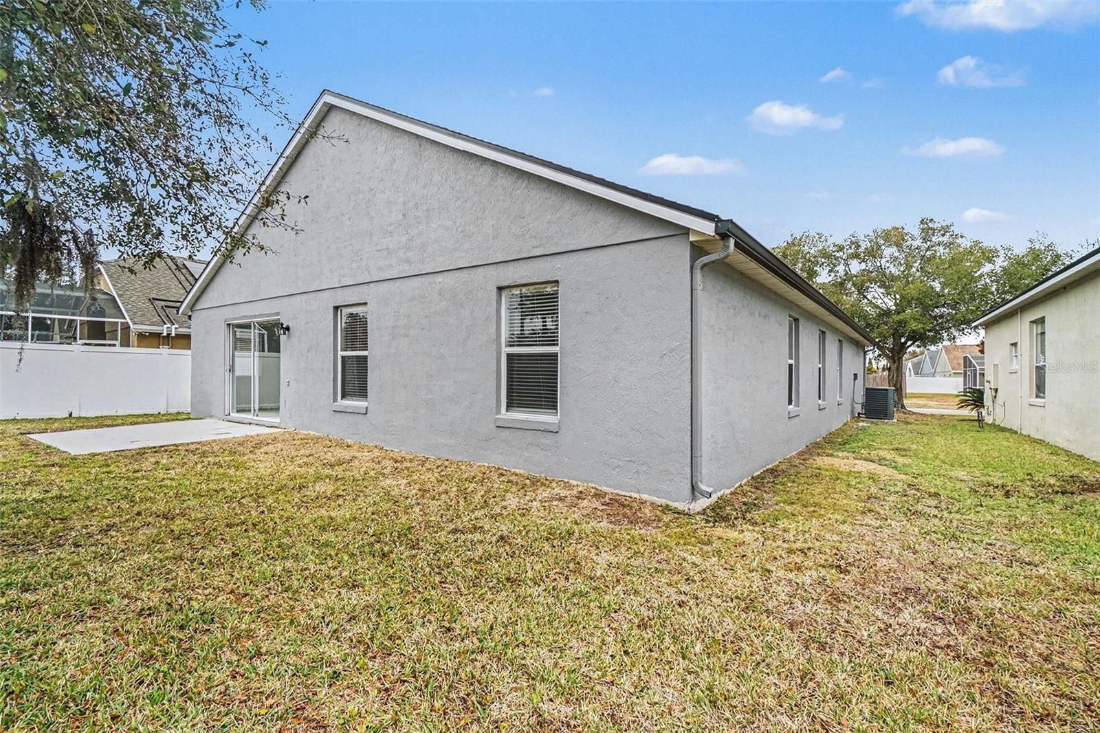 Image 24 of 25 For 12702 Maribou Circle