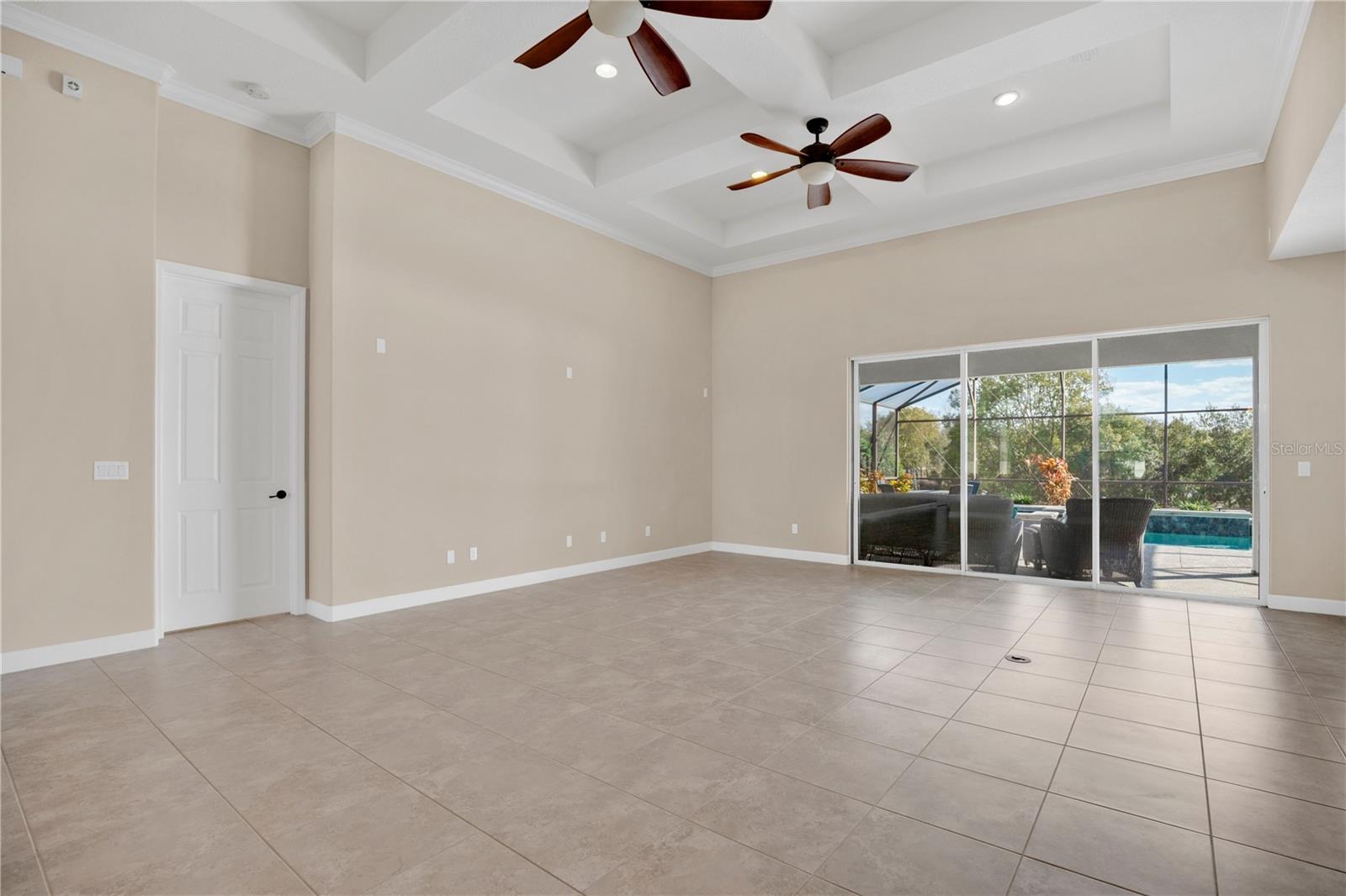 Image 21 of 55 For 4712 Legacy Oaks Drive