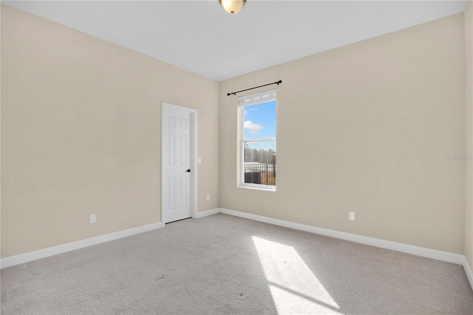 Image 32 of 55 For 4712 Legacy Oaks Drive