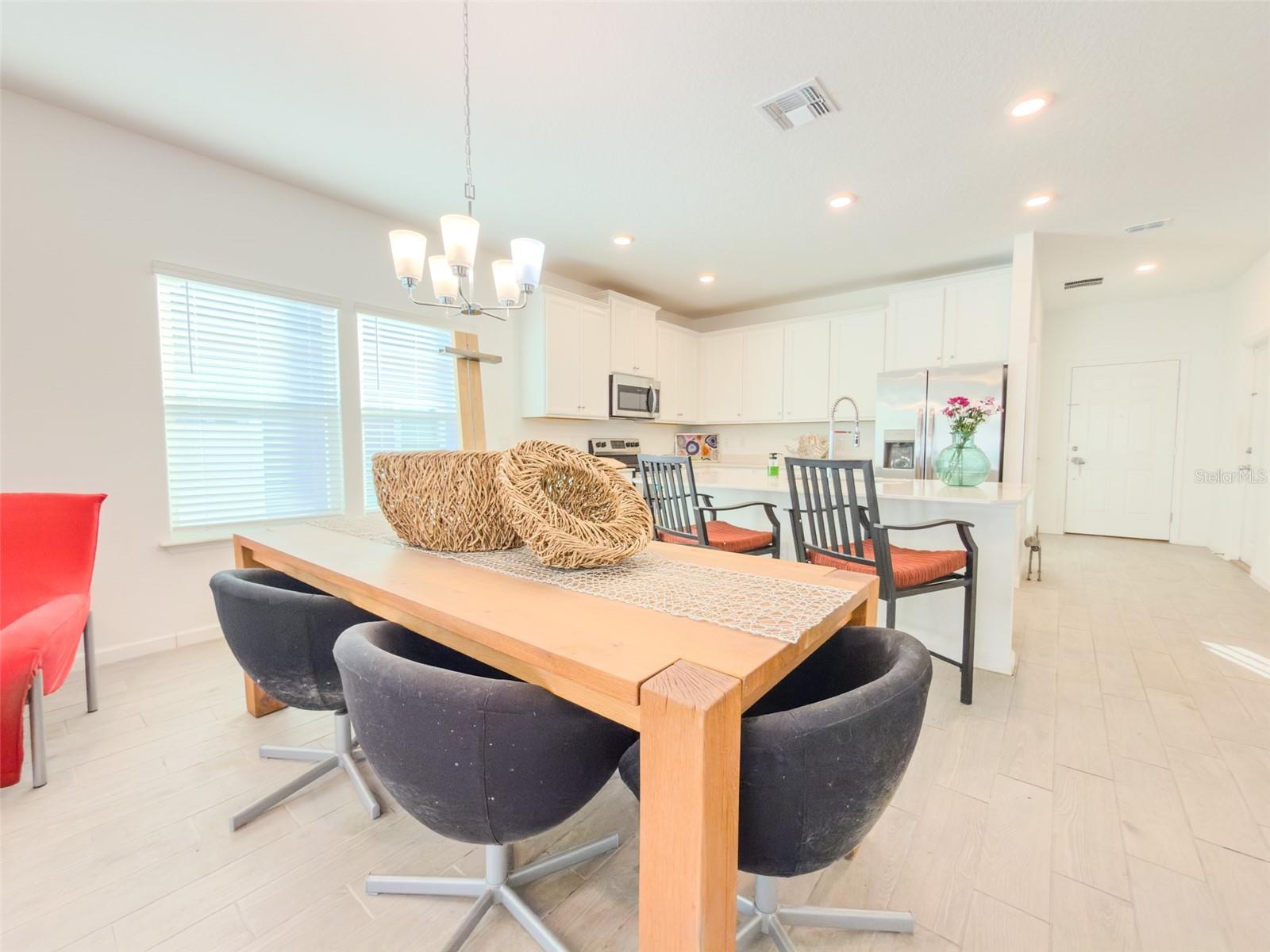 Image 13 of 40 For 7451 76th Terrace