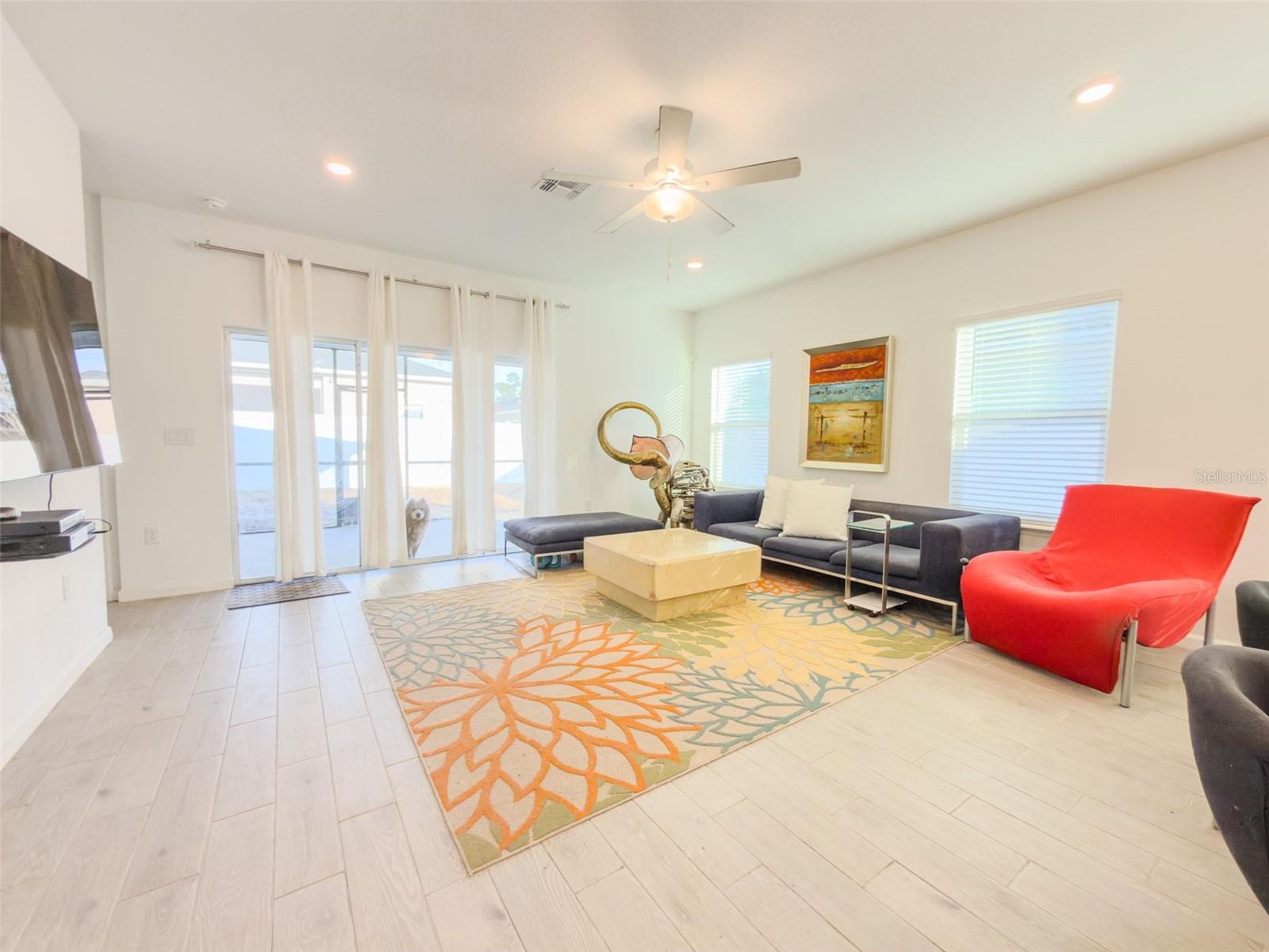 Image 14 of 40 For 7451 76th Terrace