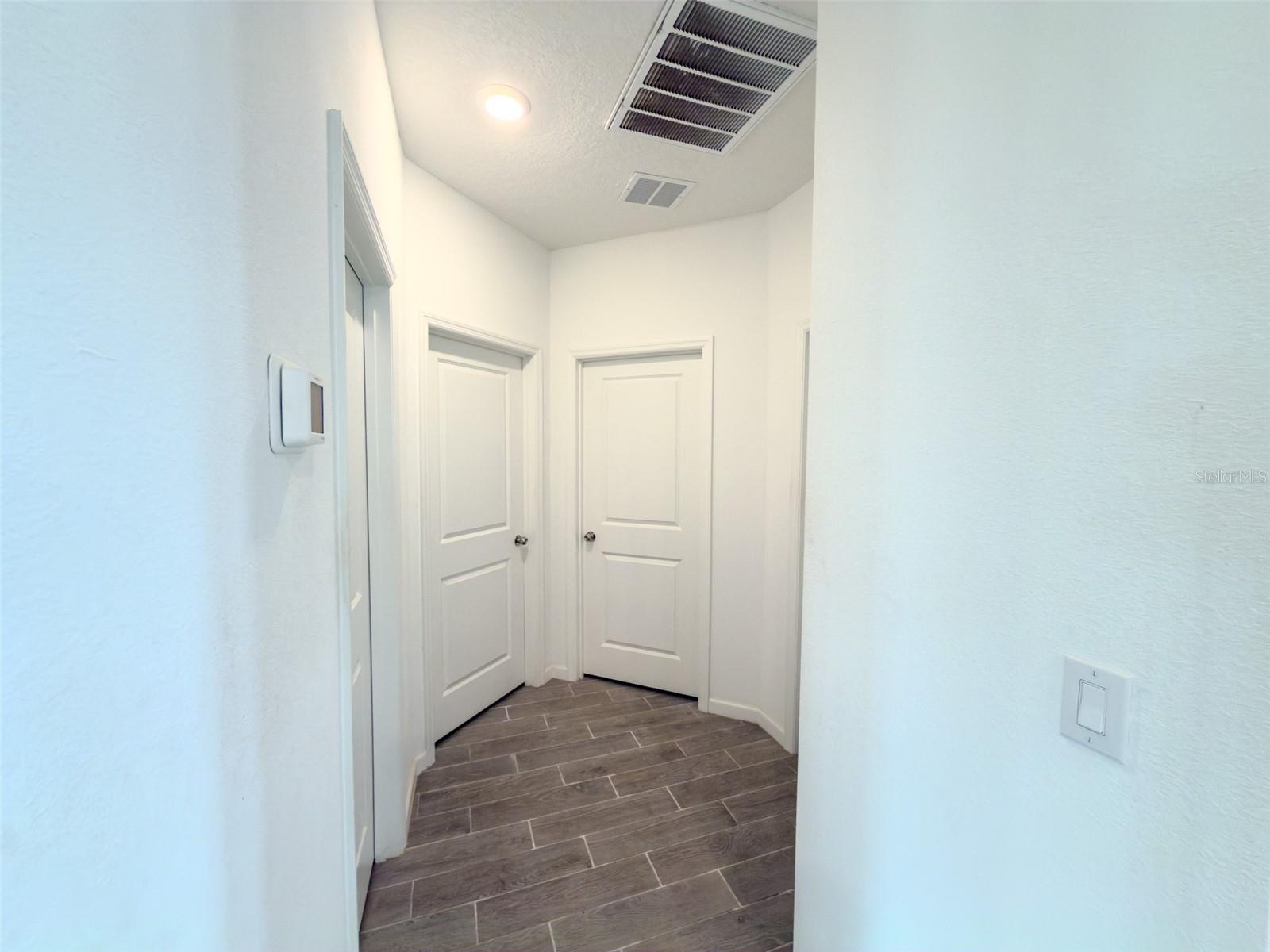 Image 17 of 40 For 7451 76th Terrace