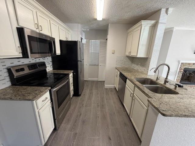 Image 10 of 22 For 940 Framlingham Court 102