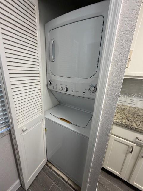 Image 13 of 22 For 940 Framlingham Court 102