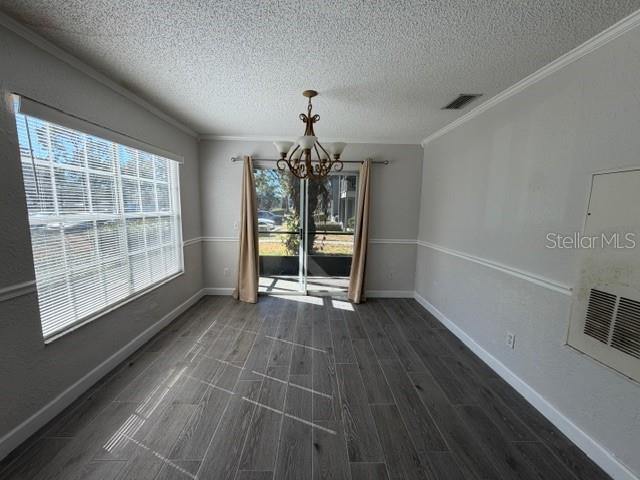 Image 7 of 22 For 940 Framlingham Court 102