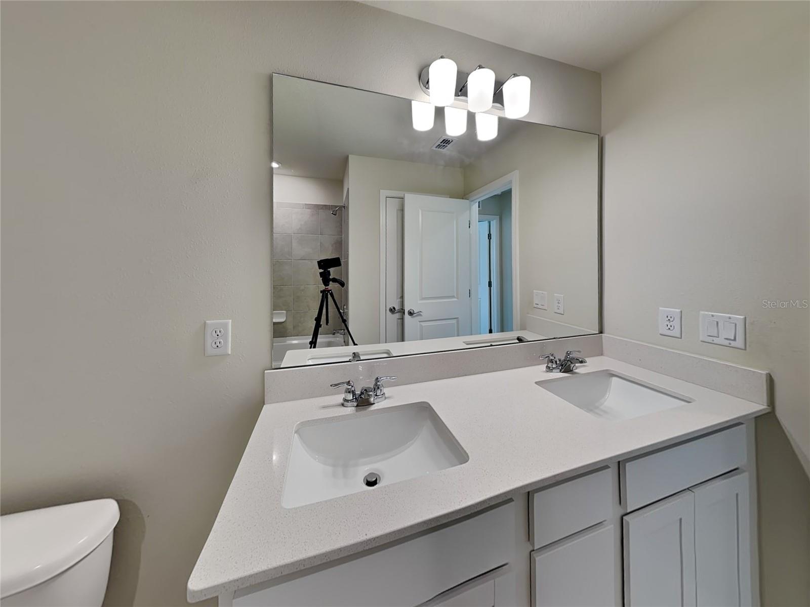 Image 14 of 28 For 4079 Feather Tree Drive