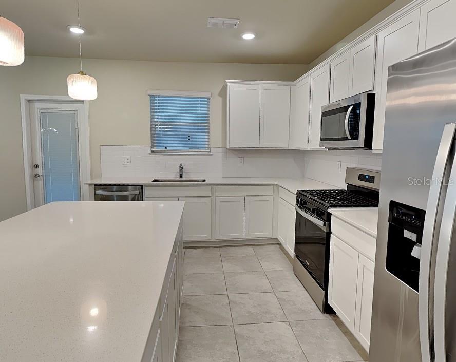 Image 4 of 28 For 4079 Feather Tree Drive