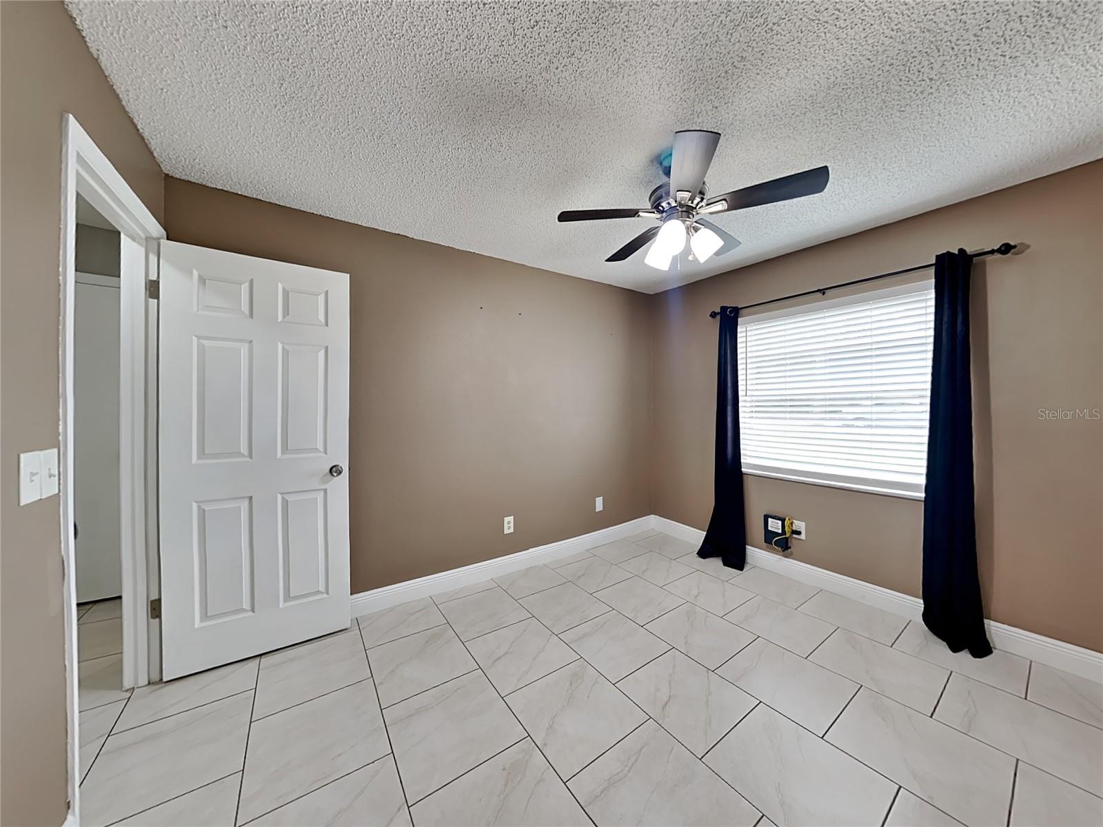 Image 11 of 17 For 241 Citrus Street