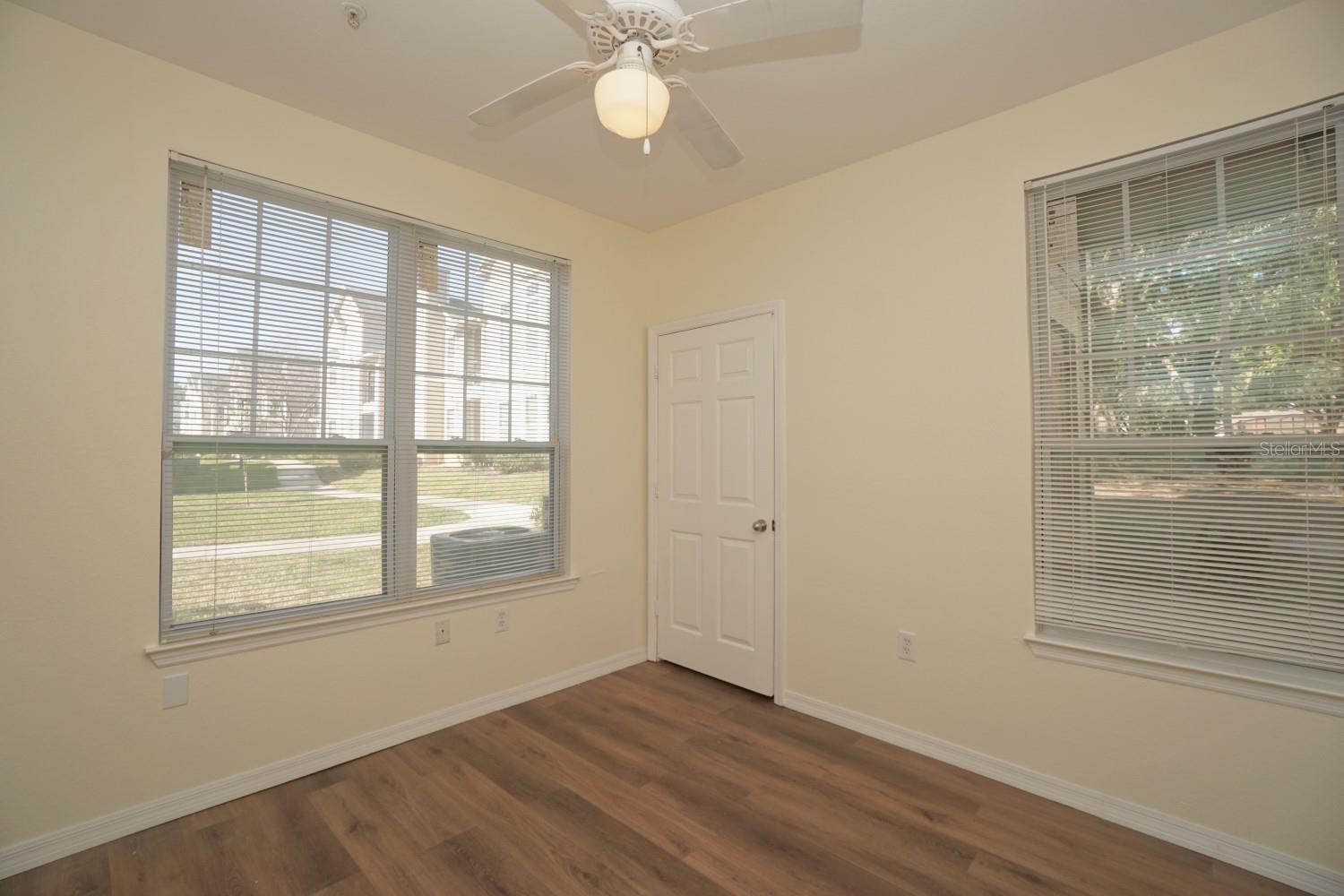 Image 20 of 20 For 1990 Erving Circle 108