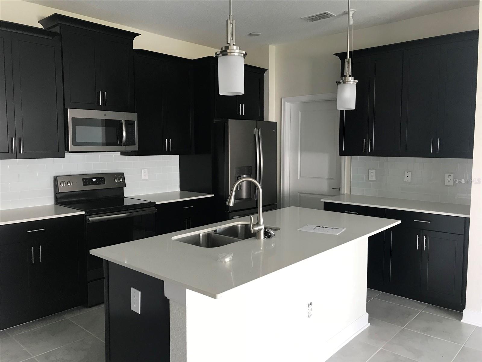 Image 10 of 24 For 10018 Yellow Jasmine Drive