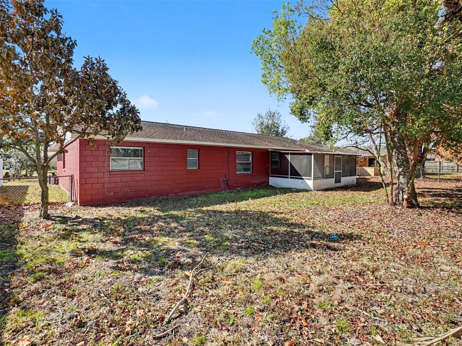 Image 3 of 17 For 555 Thomas Jefferson Way