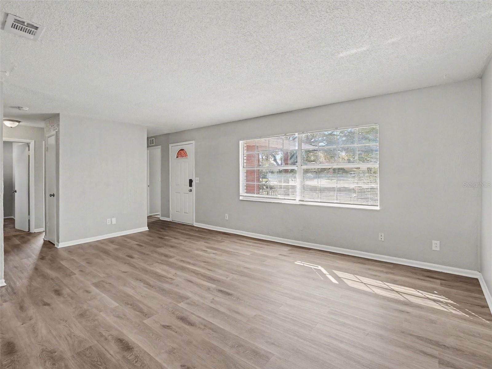 Image 5 of 17 For 555 Thomas Jefferson Way