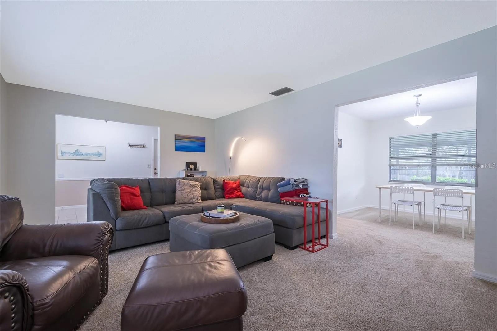 Image 4 of 31 For 2907 Little John Road