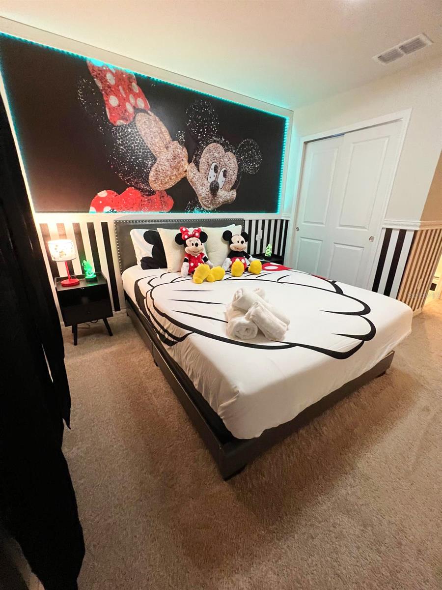 Image 32 of 48 For 1252 Blue Island Drive