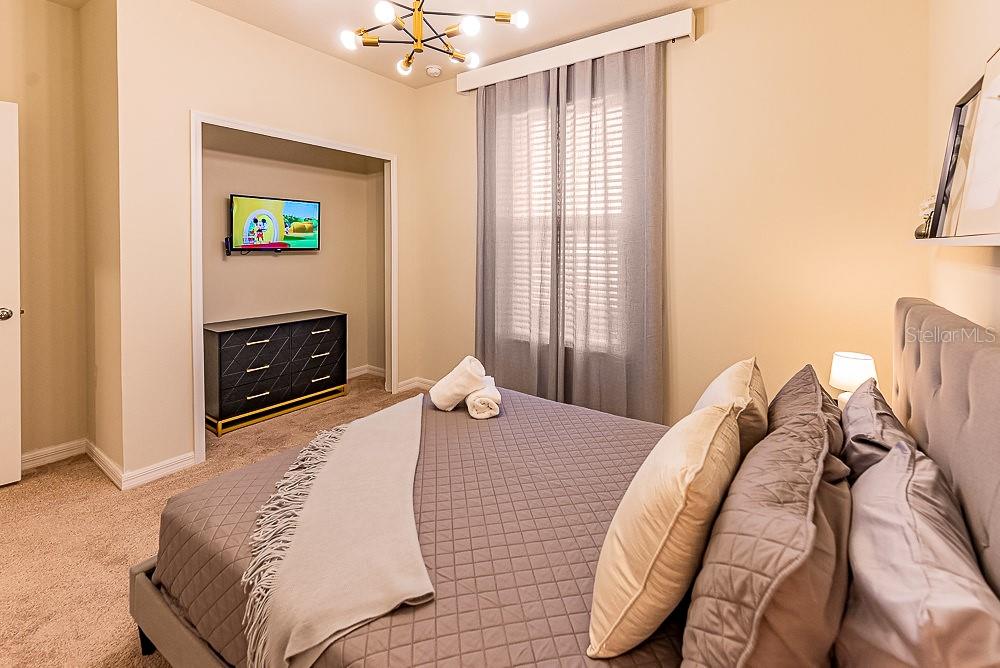 Image 35 of 48 For 1252 Blue Island Drive